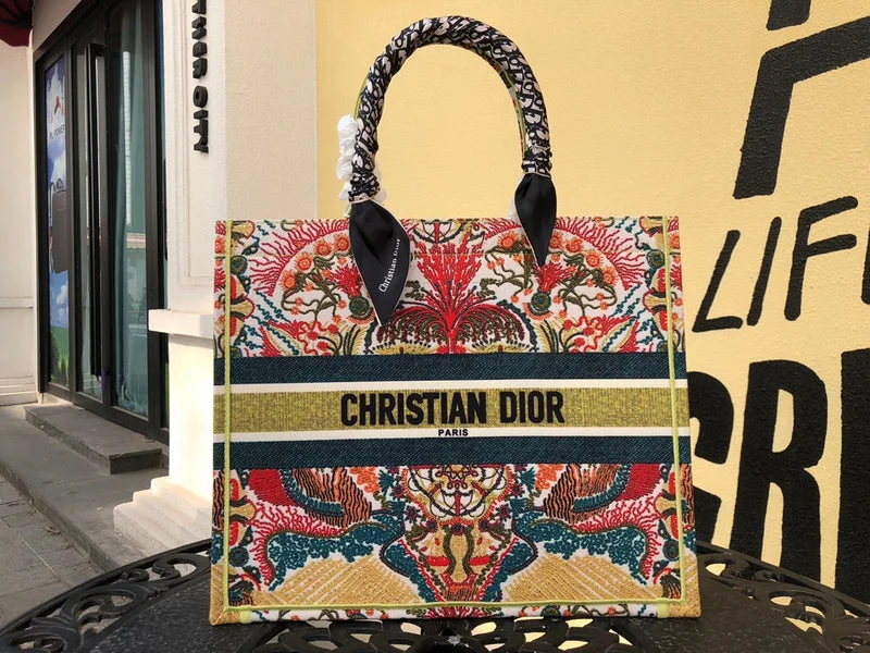 Fashion - forward Christian Dior tote bags for the modern womanWF - Dior Bags - 859