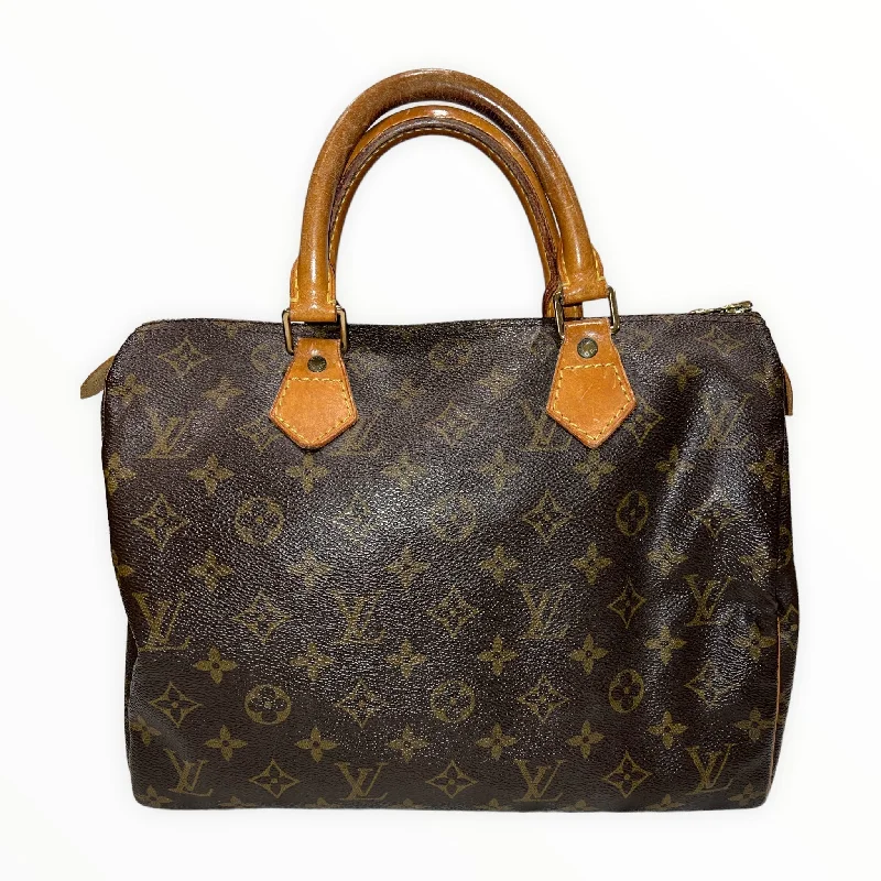 Louis Vuitton bags with a chain - link trim and a leather body for a modern edgeHandbag Luxury Designer By Louis Vuitton  Size: Medium