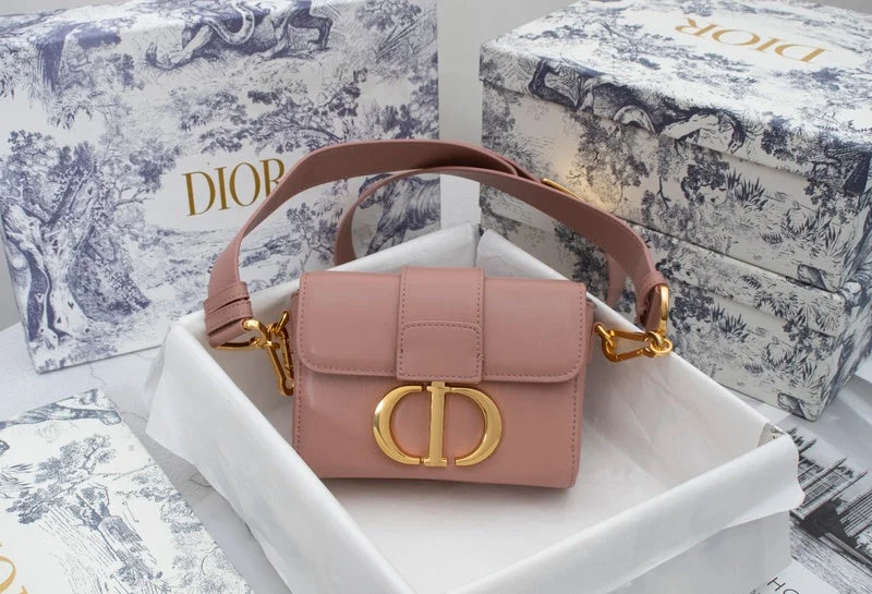 Christian Dior handbags with a detachable mirror for on - the - go touch - upsWF - Dior Bags - 848