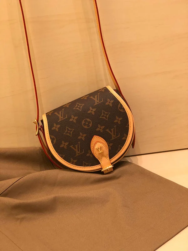 Louis Vuitton bags with a chain - link trim and a leather body for a modern edgeBoldCollect - LOUIS VUITTON BAGS - 1281