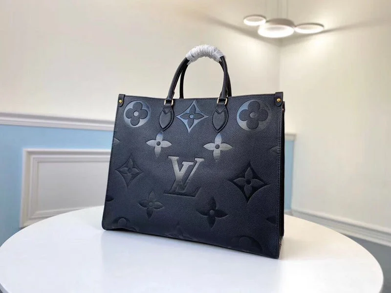 Louis Vuitton bags with a chain - link trim and a leather body for a modern edgeBoldCollect - LOUIS VUITTON BAGS - 1286