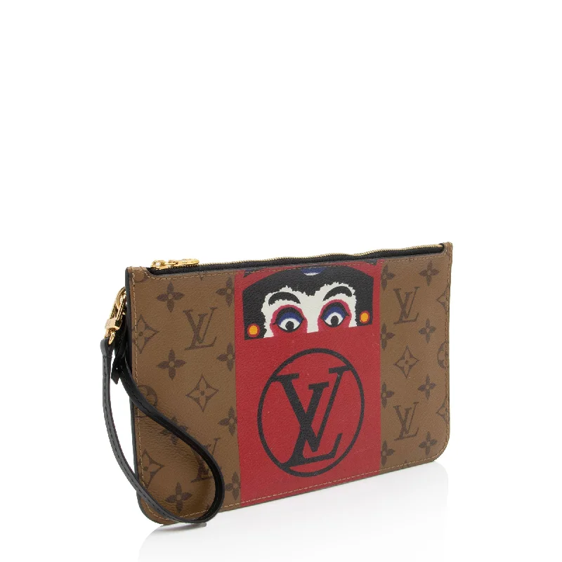 Louis Vuitton bags with a chain - link trim and a leather body for a modern edgeLouis Vuitton Limited Edition Reverse Monogram Canvas Kabuki Pochette (9VUPm7)