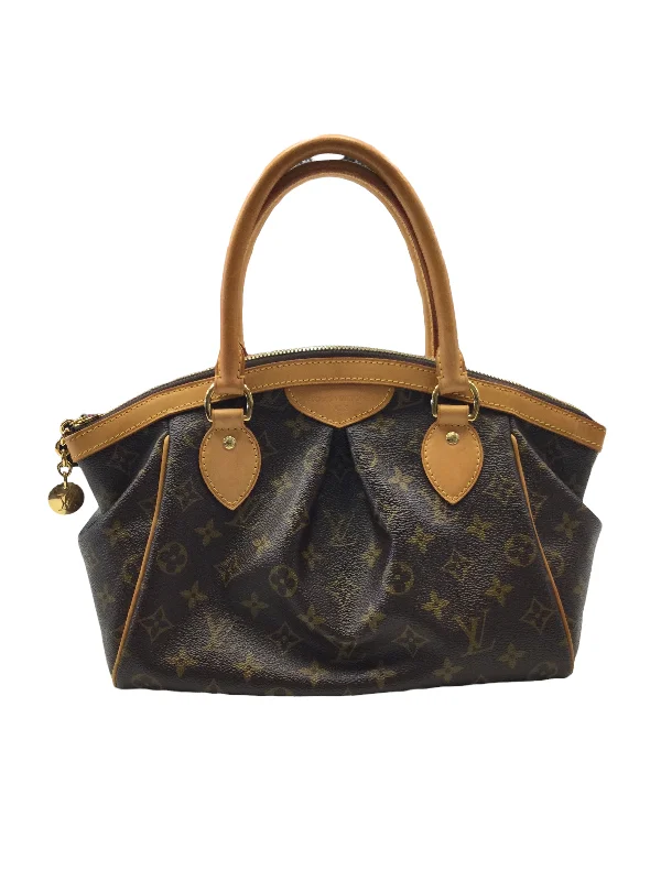 Louis Vuitton bags with a chain - link trim and a leather body for a modern edgeHandbag Luxury Designer By Louis Vuitton  Size: Small