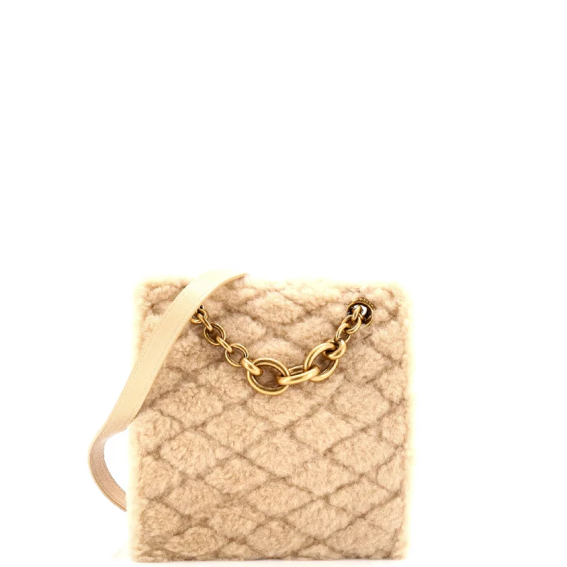 Contemporary Christian Dior handbags with a unique shapeLe Maillon Chain Shoulder Bag Quilted Shearling Small