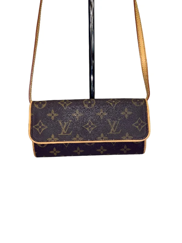 Louis Vuitton bags with a chain - link trim and a leather body for a modern edgeCrossbody Designer By Louis Vuitton  Size: Medium