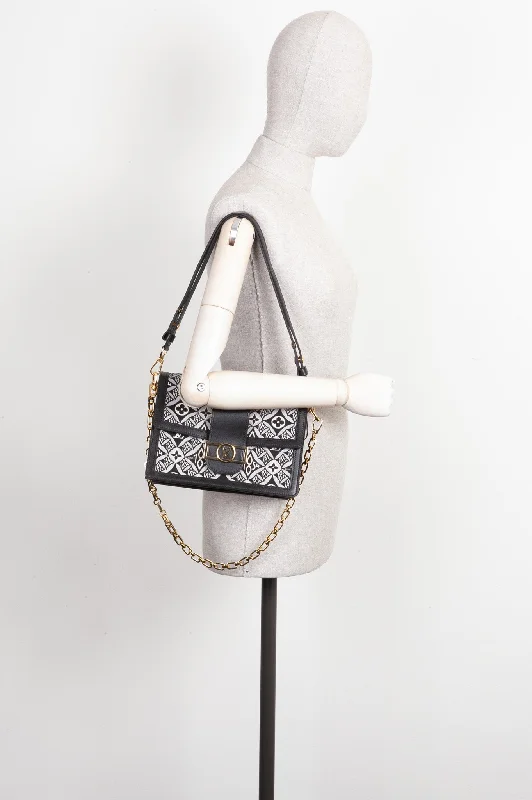 Louis Vuitton bags with a chain - link trim and a leather body for a modern edgeLOUIS VUITTON 1854 Dauphine MM Bag Black