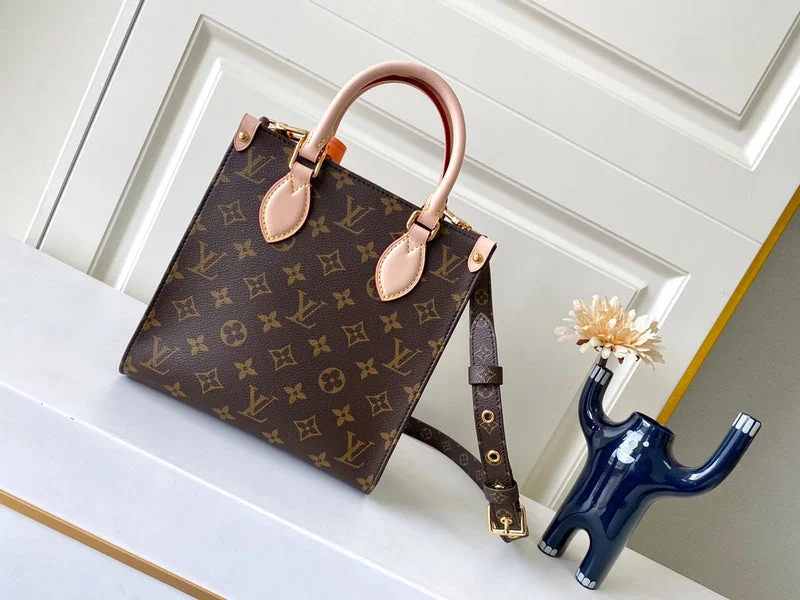 Louis Vuitton bags with a chain - link trim and a leather body for a modern edgeBoldCollect - LOUIS VUITTON BAGS - 1824