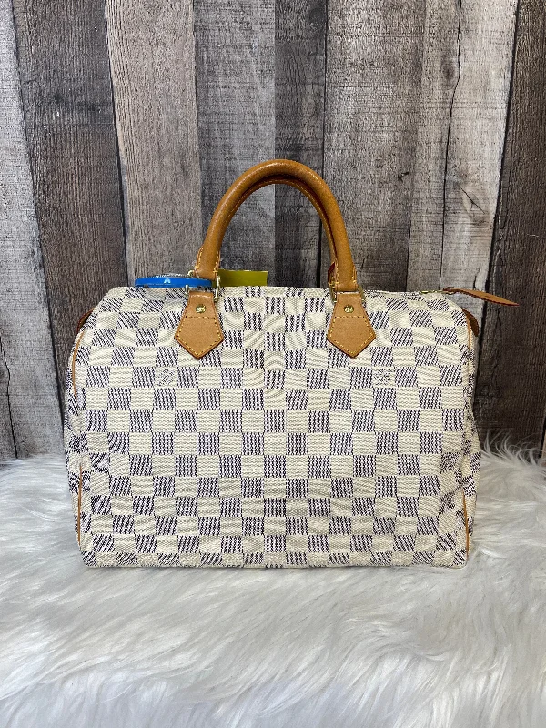 Louis Vuitton bags with a chain - link trim and a leather body for a modern edgeHandbag Luxury Designer By Louis Vuitton  Size: Medium